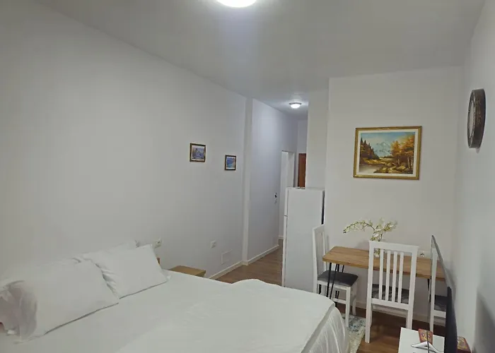 Vila 7 Apartments